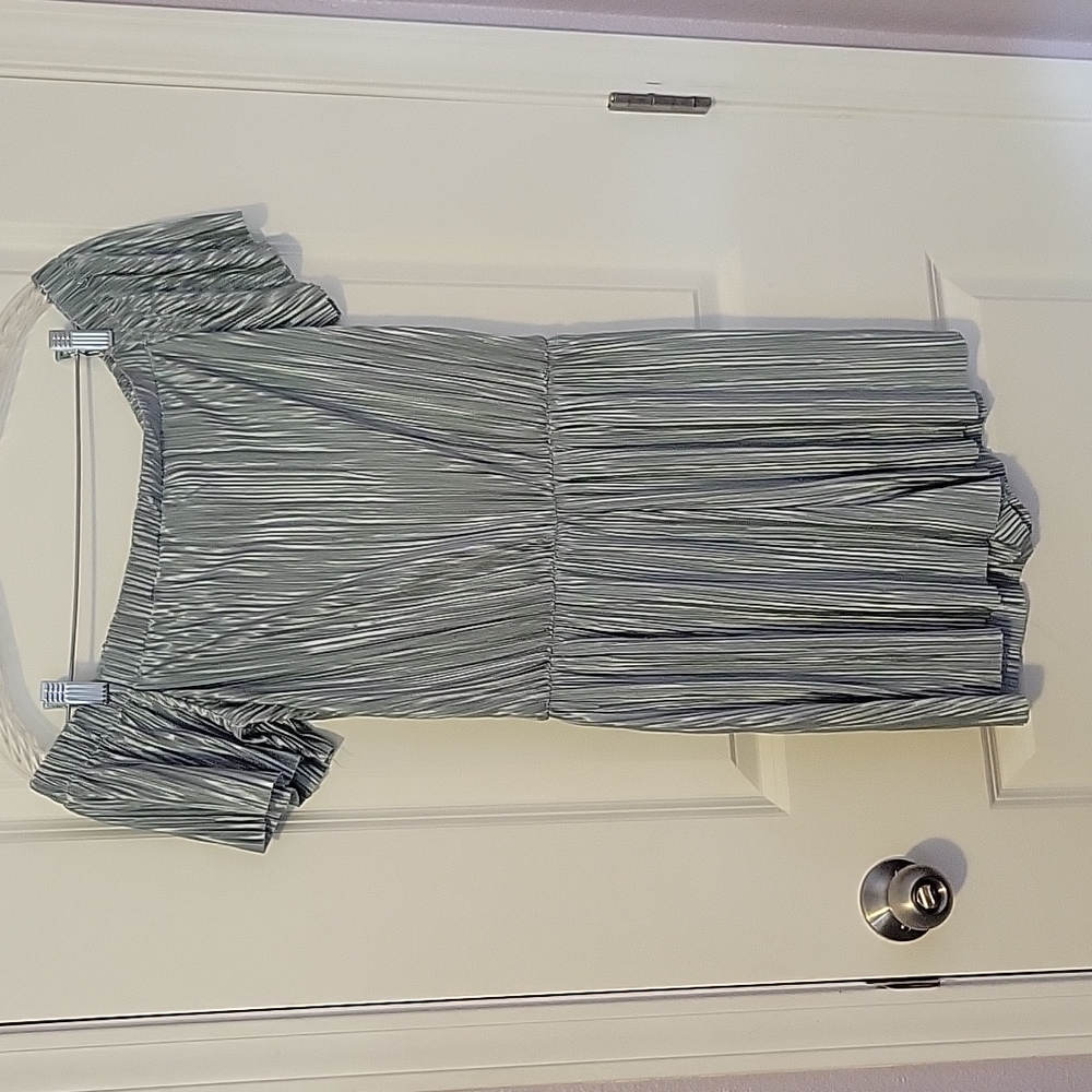 Mint short sleeve romper